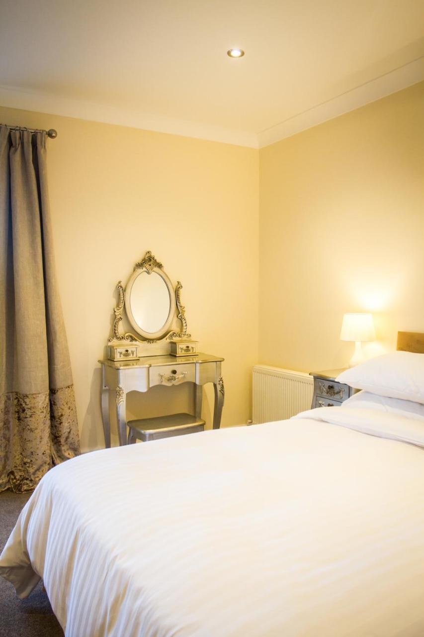 Fair Oak House Exeter Airport Otel Clyst Saint Mary Dış mekan fotoğraf